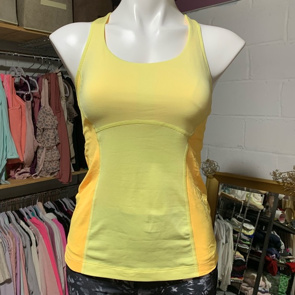 ❌SOLD❌Lululemon 🍋 top 🍋 - Picture 2 of 8